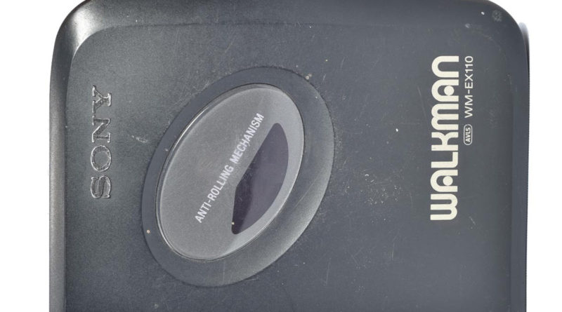 Плеер аудиокассет Sony Walkman WM-EX110