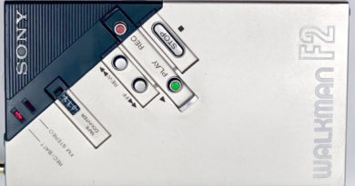 Sony Walkman WM-F2