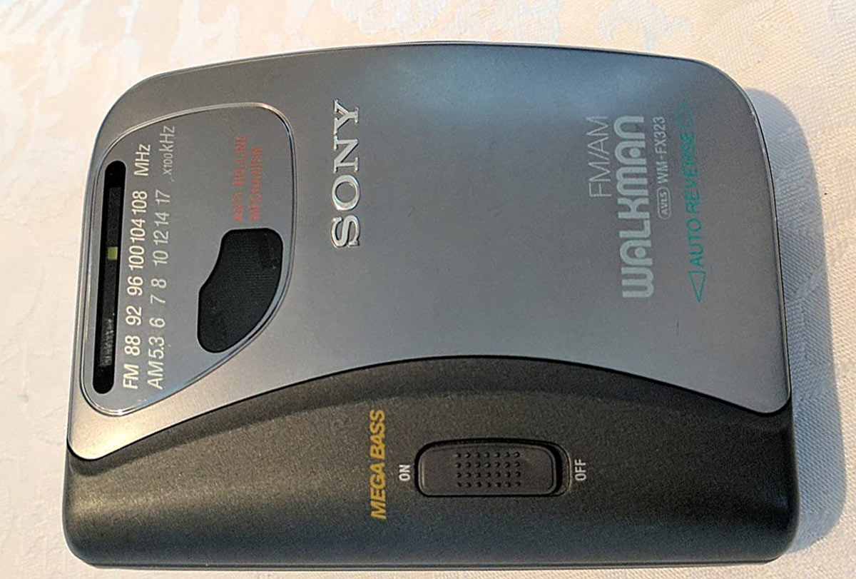 Sony WM-FX323 - MK90