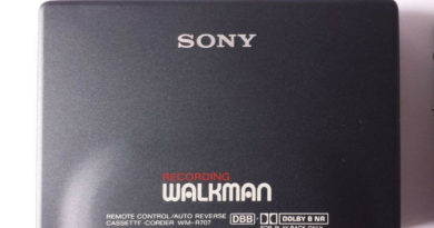 Sony Walkman WM-R707