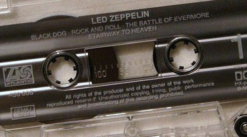 Феррумная "студийка" против пустой кассеты: кейс Led Zeppelin