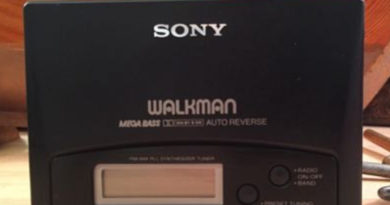 Sony Walkman WM-F605