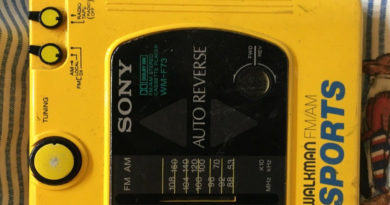 Sony Walkman WM-F73