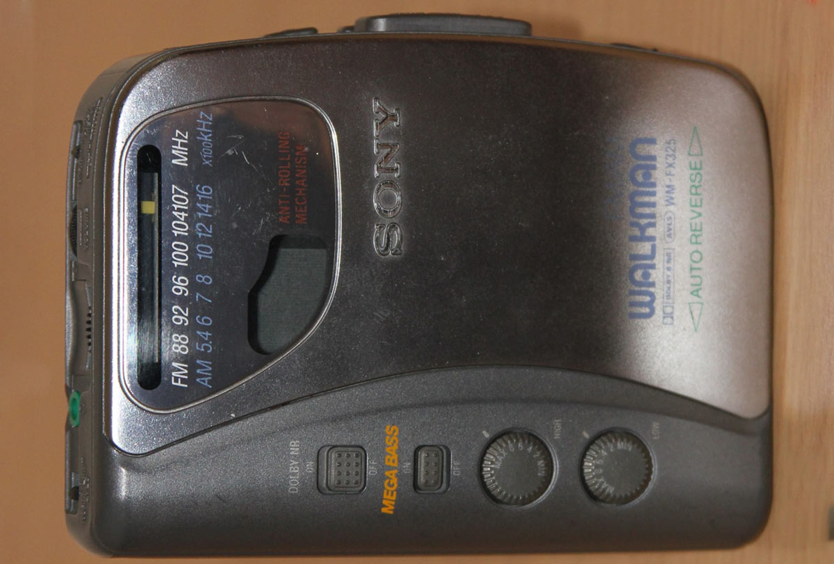 Sony WM-FX325 - MK90